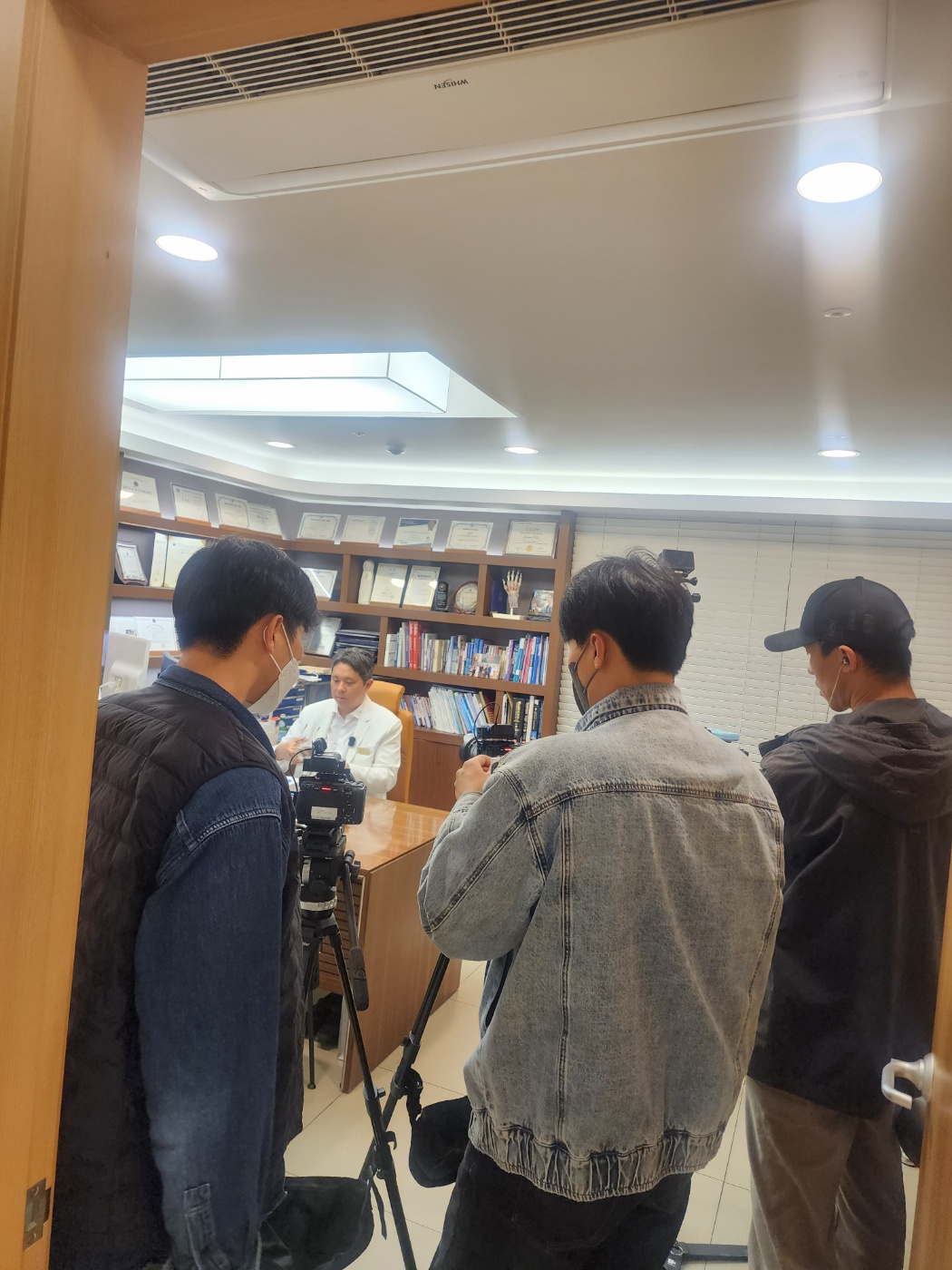 KakaoTalk_20261023_113918433_02.jpg